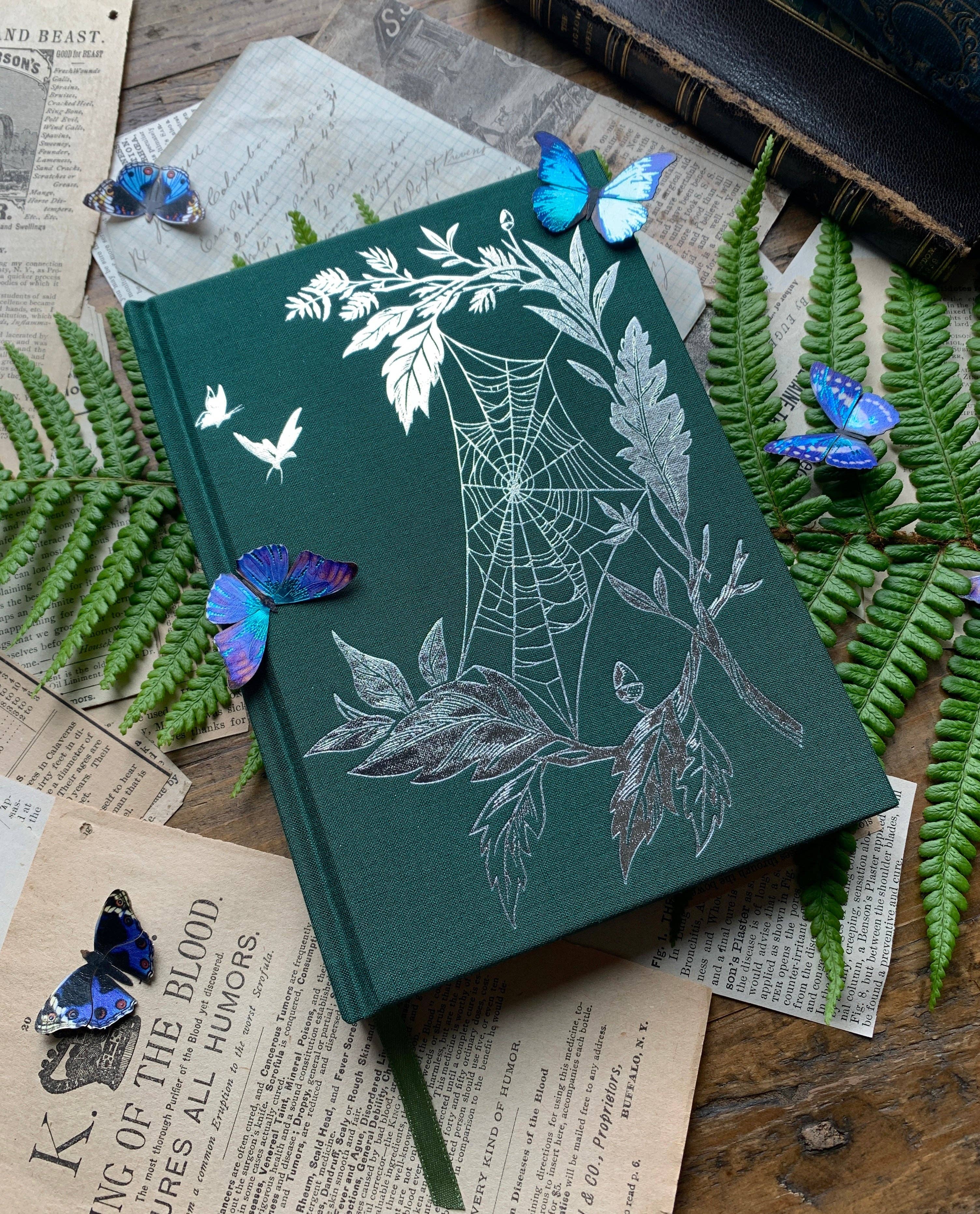 The Botanist - B6 vegan watercolor sketchbook, 300gsm: Gold