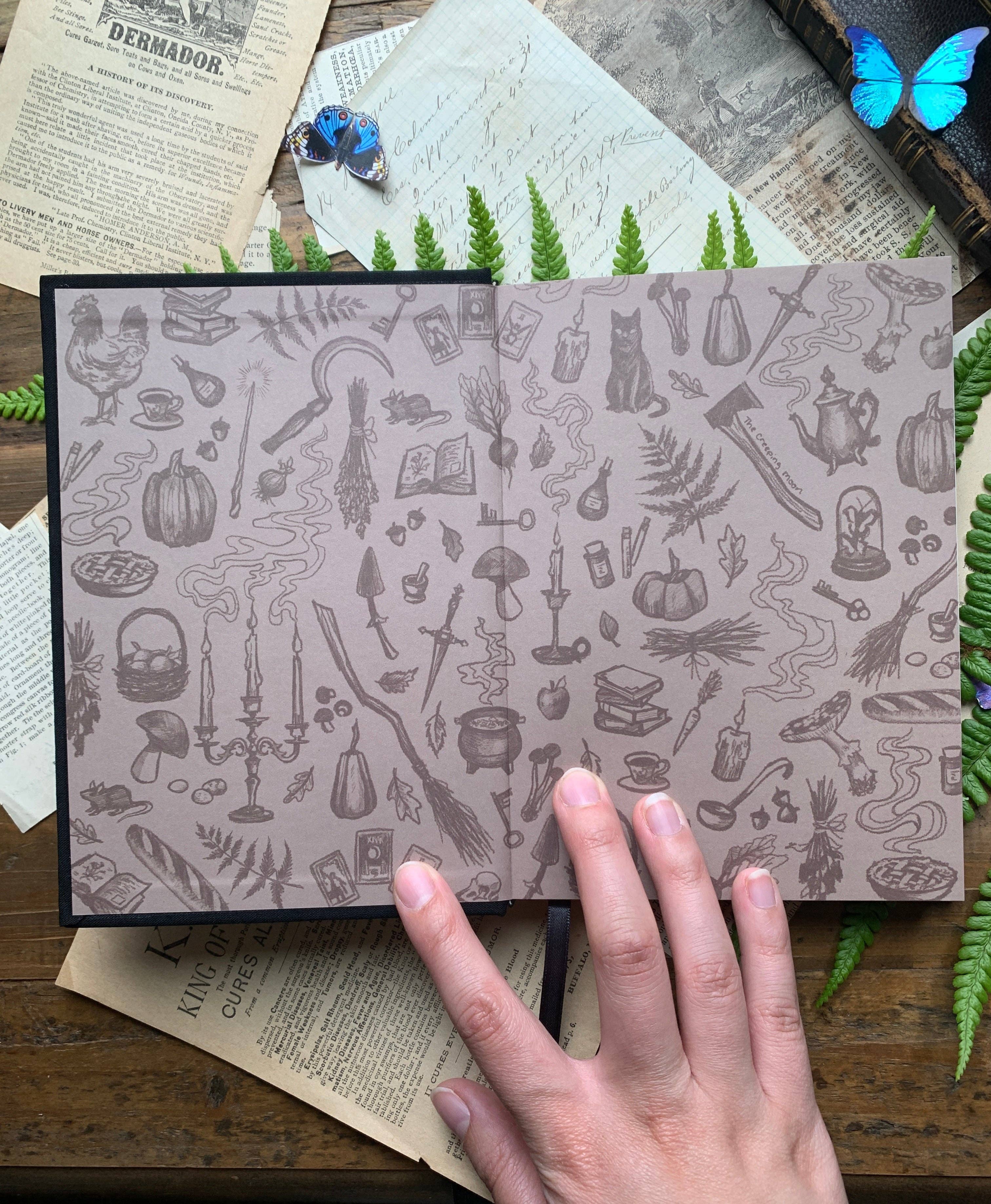 The Grimoire - B6 vegan lined notebook, 120gsm ivory paper: Gold